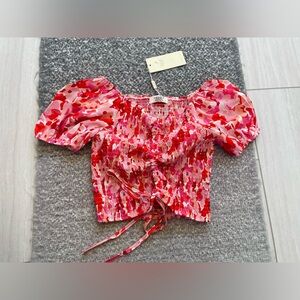 NWT JULIA Pink Red Multicolor Puffer Sleeve Ruched Top